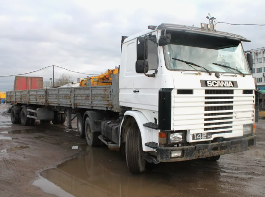 Аренда шаланды Scania